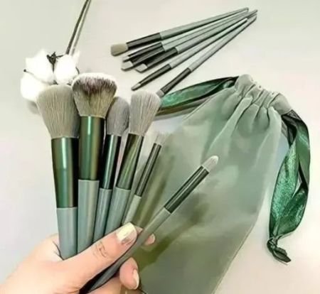 PROFESSIONAL FIX+ MAKEUP BRUSHES GREEN COLOUR SET OF 13PCS
